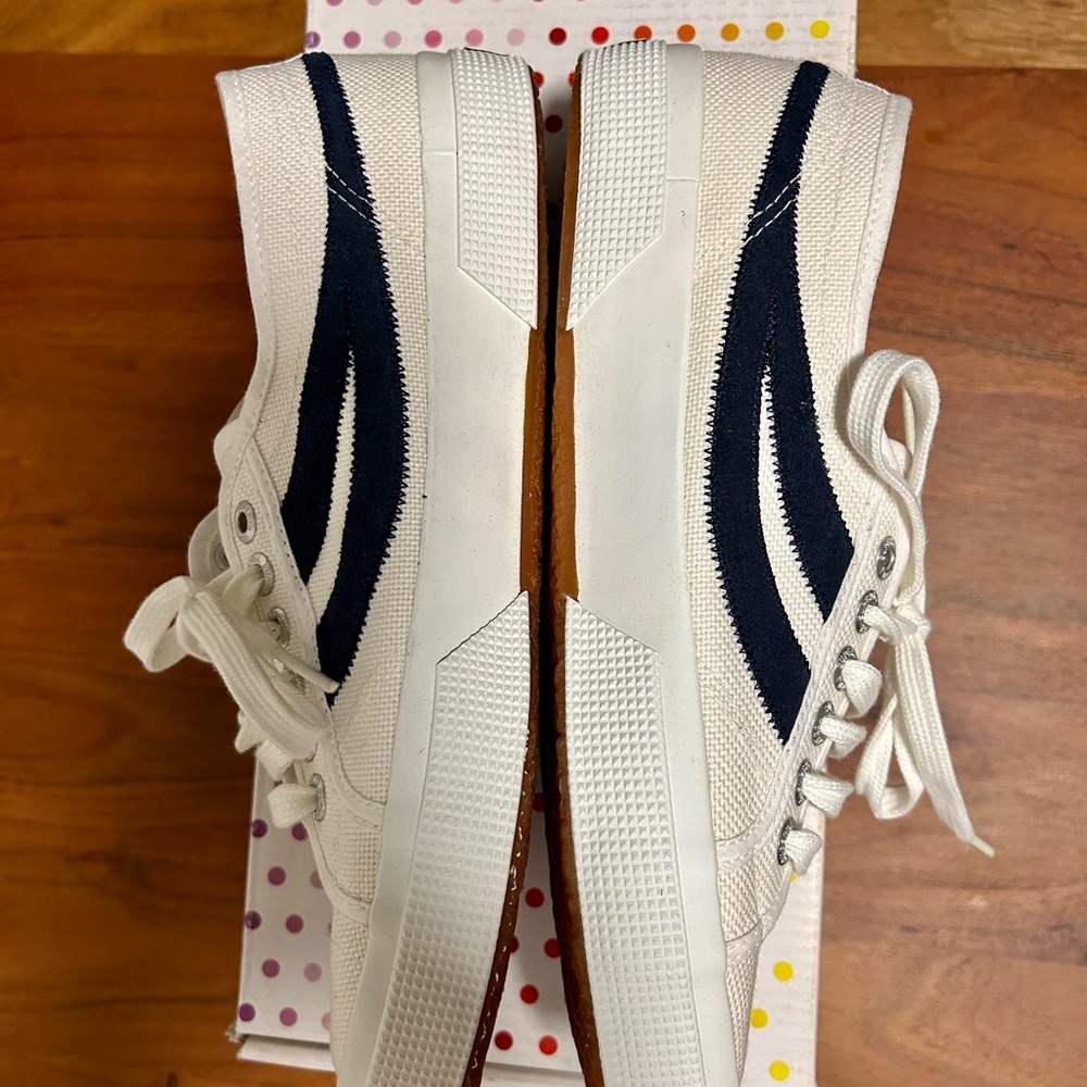 Superga Canvas Women’s Sneakers in White and Navy - size 39 or 8US New in Box